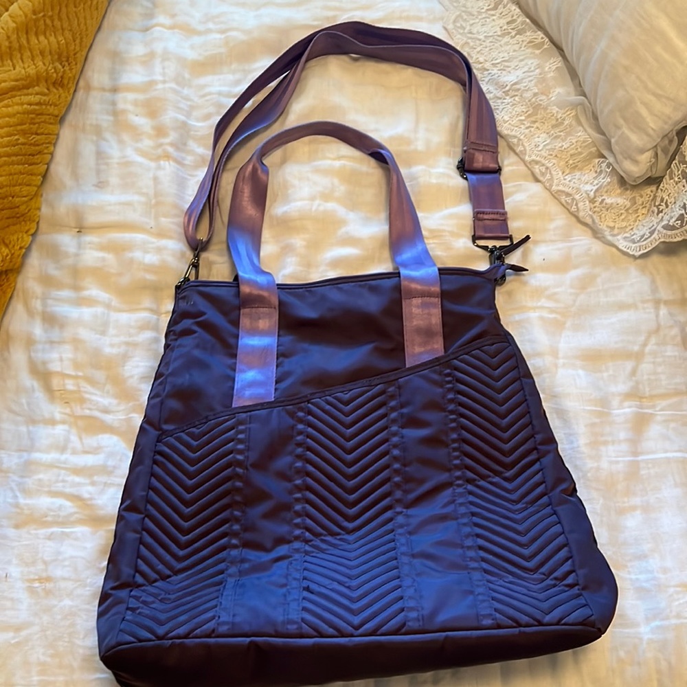 LUCY gym bag